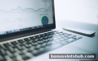 彩金游戏决胜之道：起手牌范围与对手风格的动态博弈