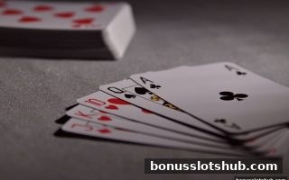 彩金游戏实战：血战麻将出牌策略深度解析