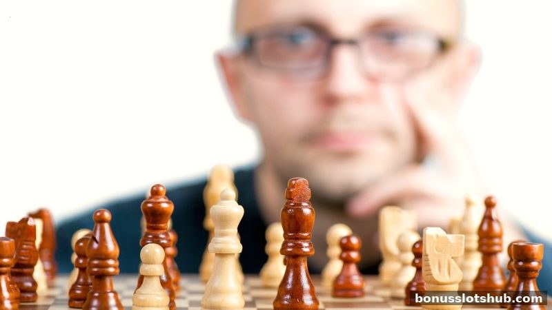 彩金游戏：电竞扑克中的团队默契与滚球决胜之道